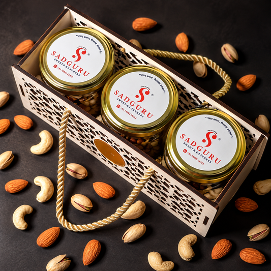 Rajwadi Nut Hamper
