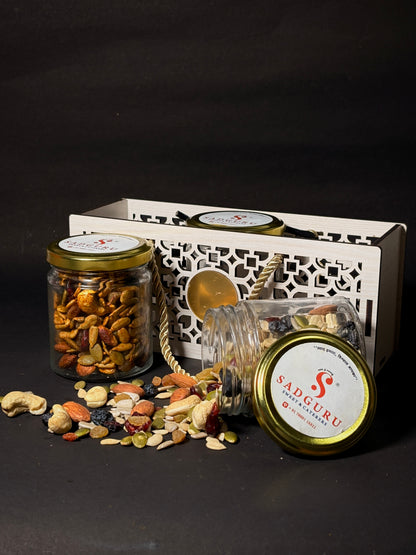 Rajwadi Nut Hamper