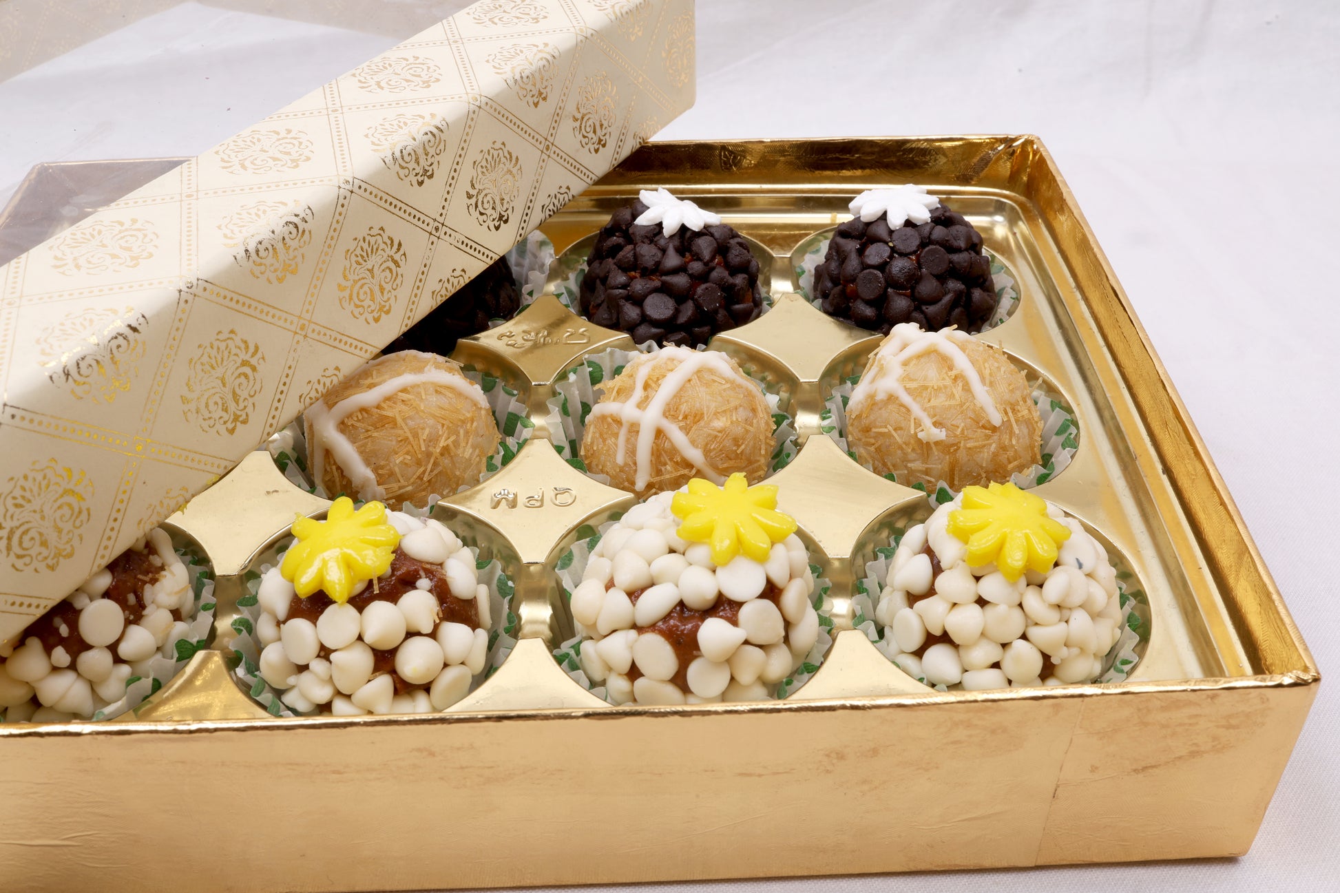 CHOCLATE BOX