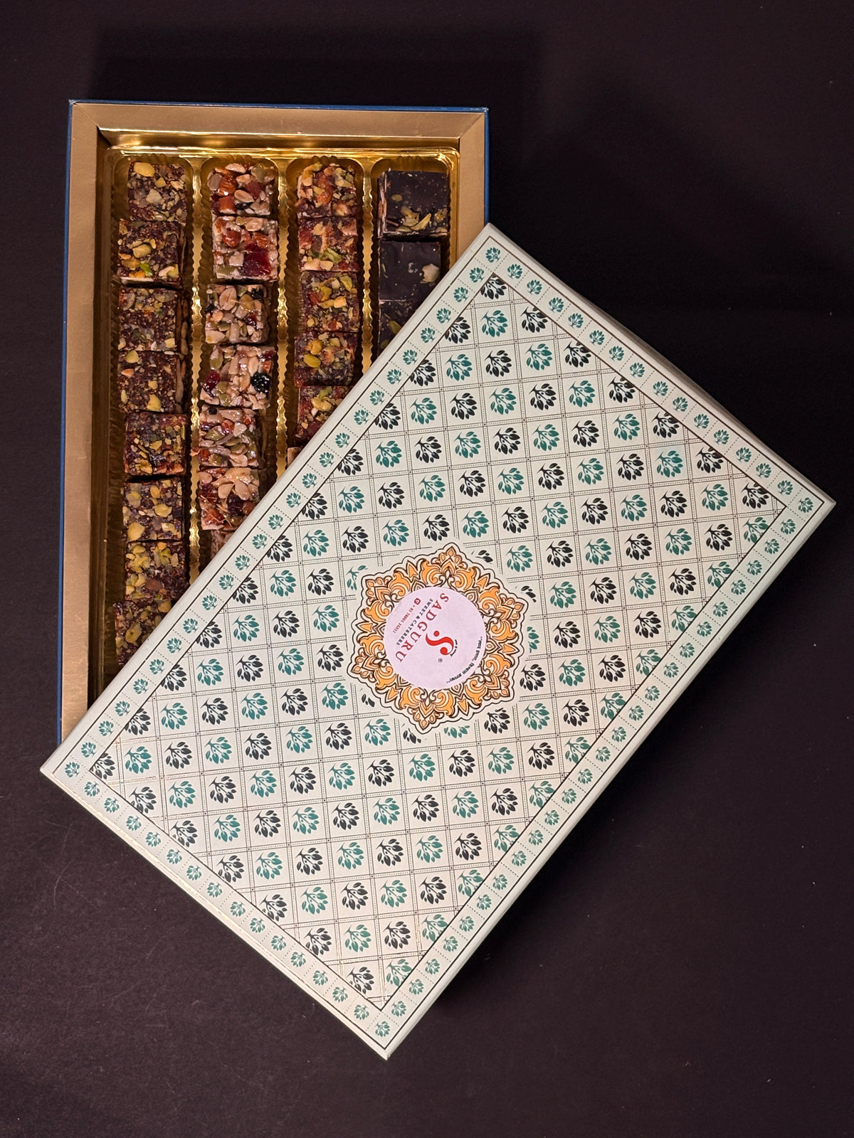 Nutri Luxe Box(Khajur Dry Fruit Crunch, Anjeer Dry Fruit Crunch,Nutrition Byets,Dark Rostilia)