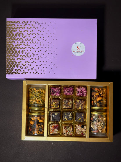 Premium Gourmet Dry Fruit &amp; Sweet Gift Box
